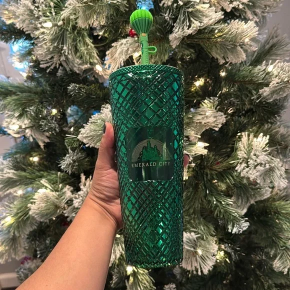 Wicked + Starbucks emerald city venti tumbler with straw topper - Picture 1 of 5